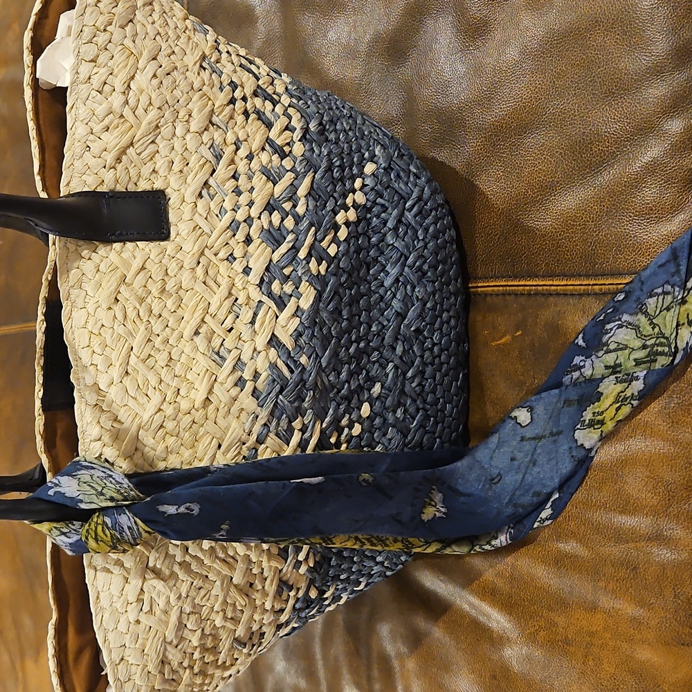 Patricia Nash Calypso Woven Straw/Leather Tote W/Scarf: Color- Navy/Natural